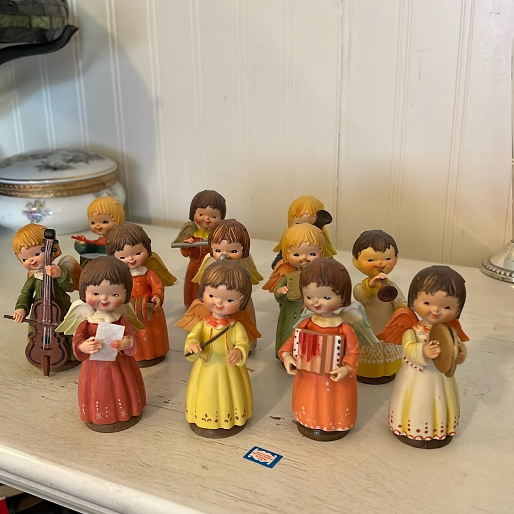 Vintage Anri hand carved wood Toriart music angel choir figurine set Christmas